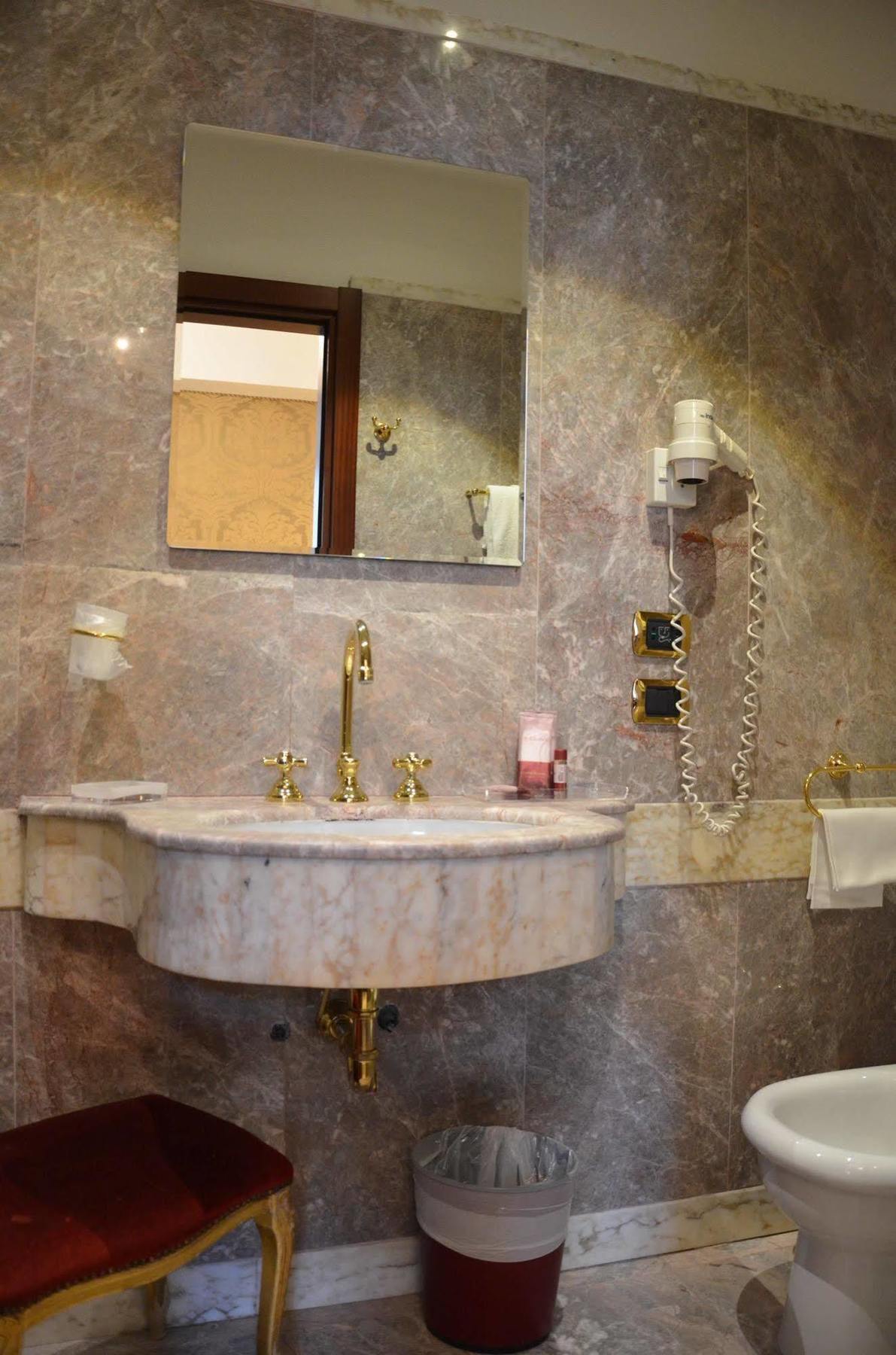 Hotel Des Epoques Roma Dış mekan fotoğraf