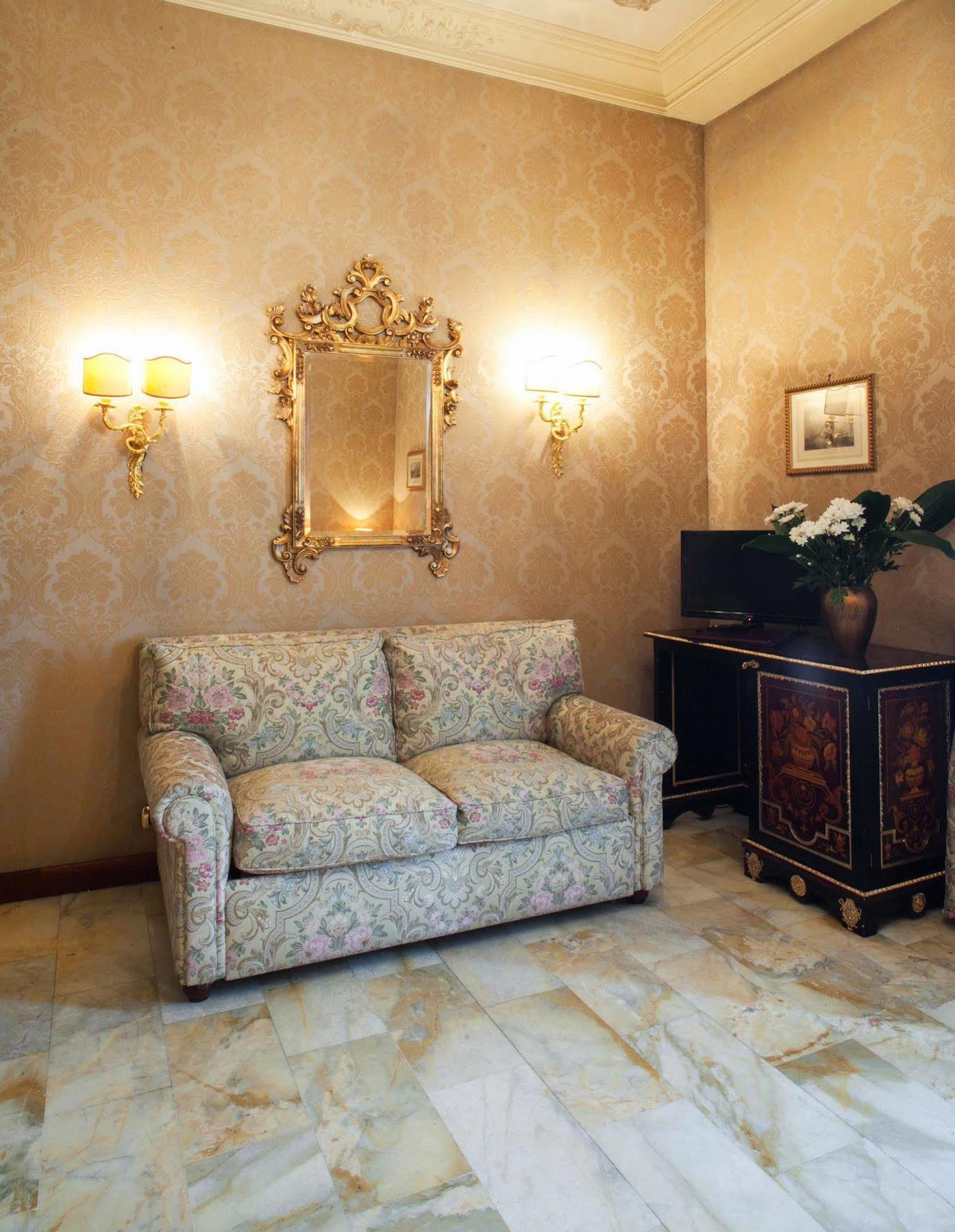 Hotel Des Epoques Roma Dış mekan fotoğraf