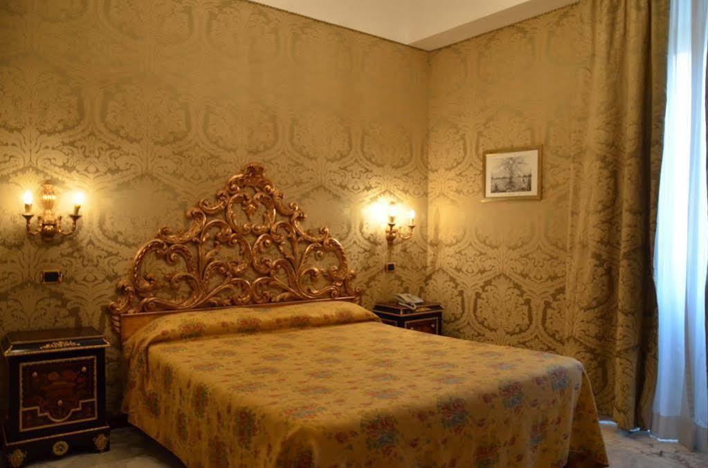 Hotel Des Epoques Roma Dış mekan fotoğraf