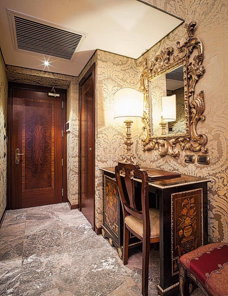 Hotel Des Epoques Roma Dış mekan fotoğraf